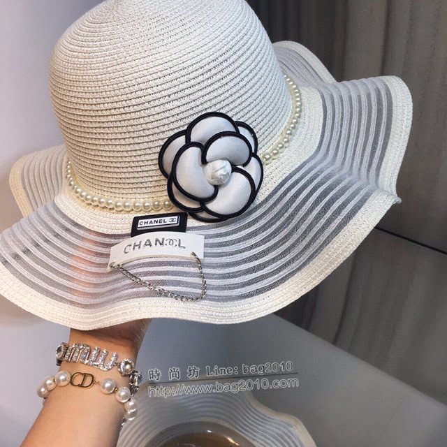Chanel爆款女士帽子 香奈兒山茶花波浪大帽沿草帽遮陽帽  mm1508